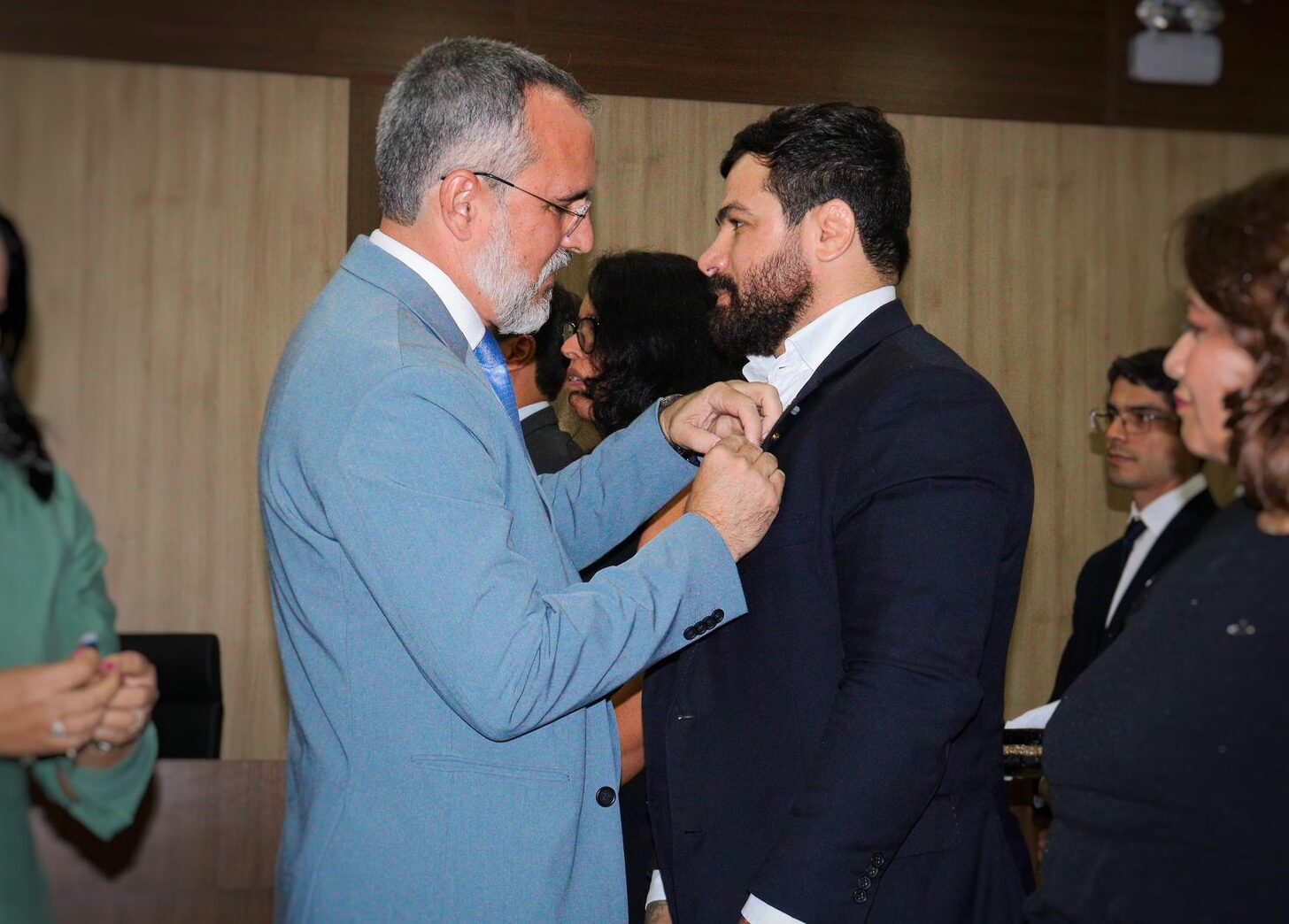 Vereador Capitão Carpê é condecorado com medalha em alusão ao aniversário da Seap