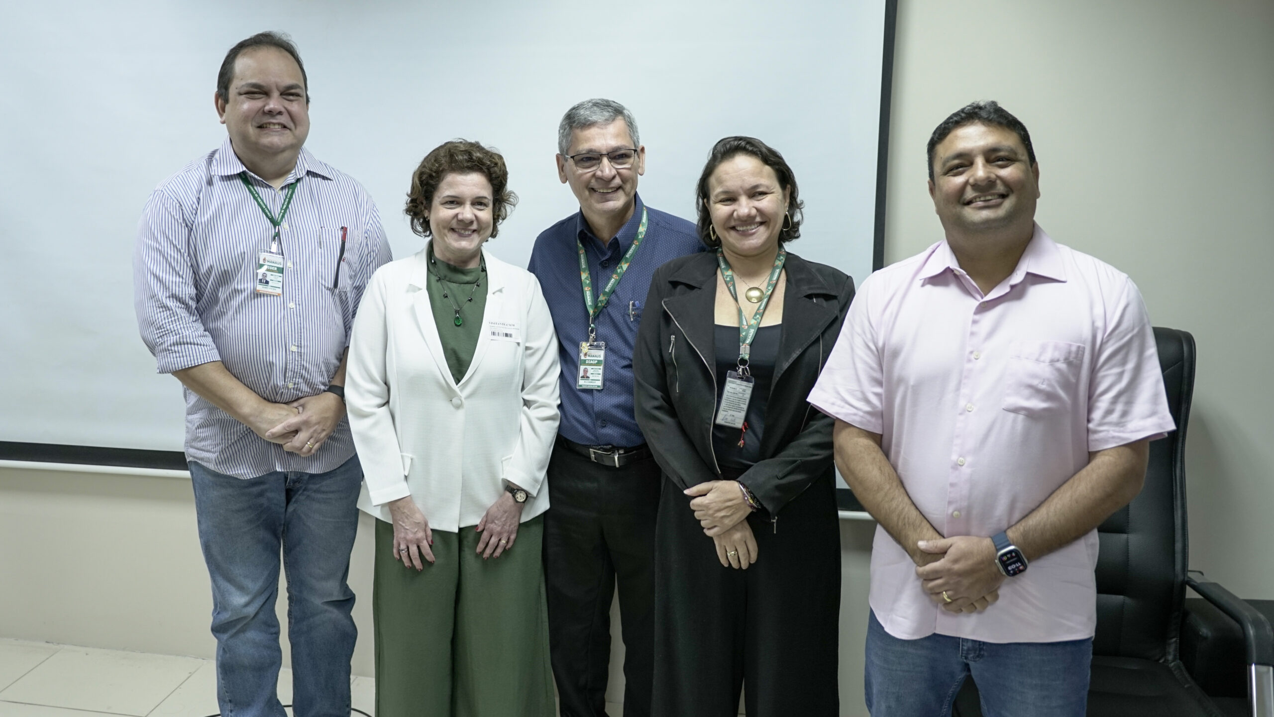 Caio André e diretores da CMM participam de reunião com representantes da Manausprev