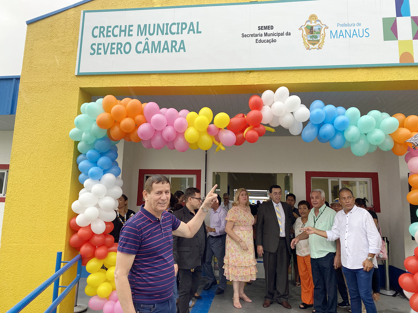 Em inauguração de creche, Roberto Sabino destaca importância do espaço para educação primária