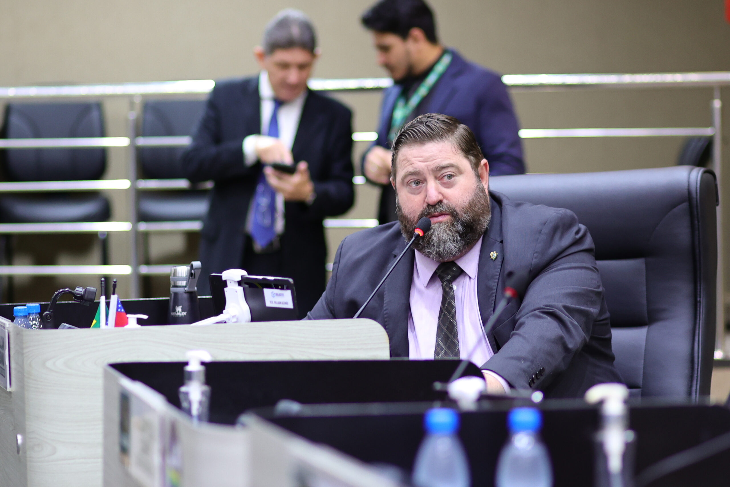 William Alemão ingressa com representação no MPE para suposta prática de improbidade administrativa