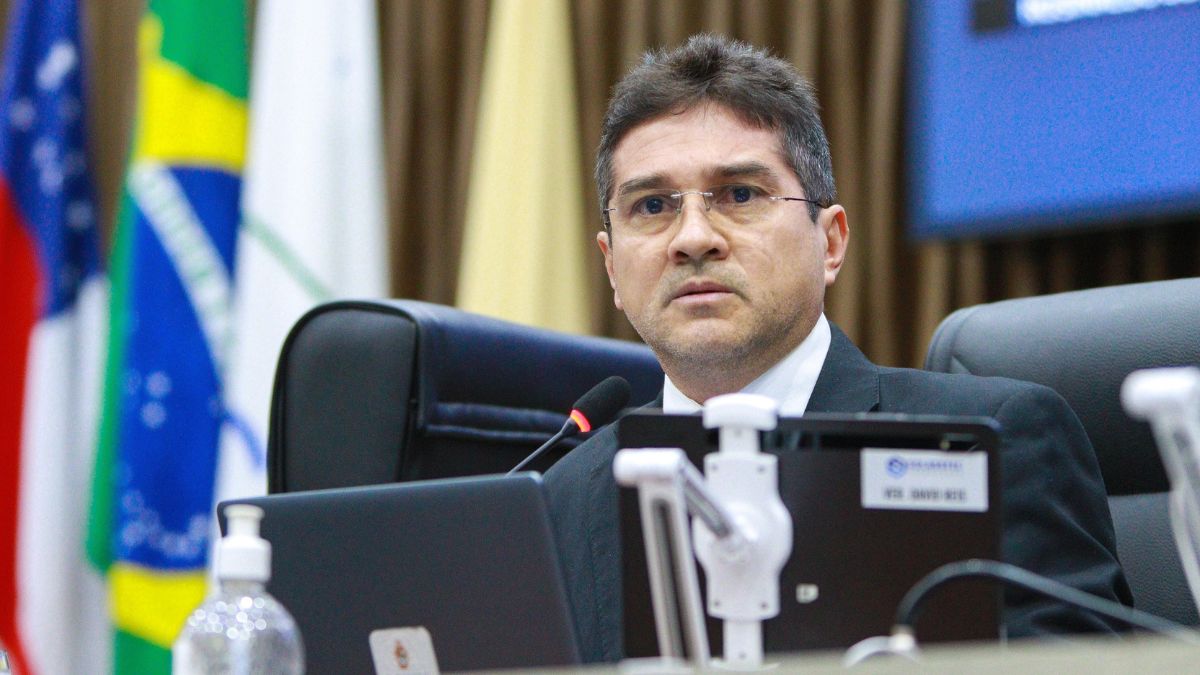 Lei sobre uso de contêineres é sancionada após aprovação na Câmara Municipal de Manaus