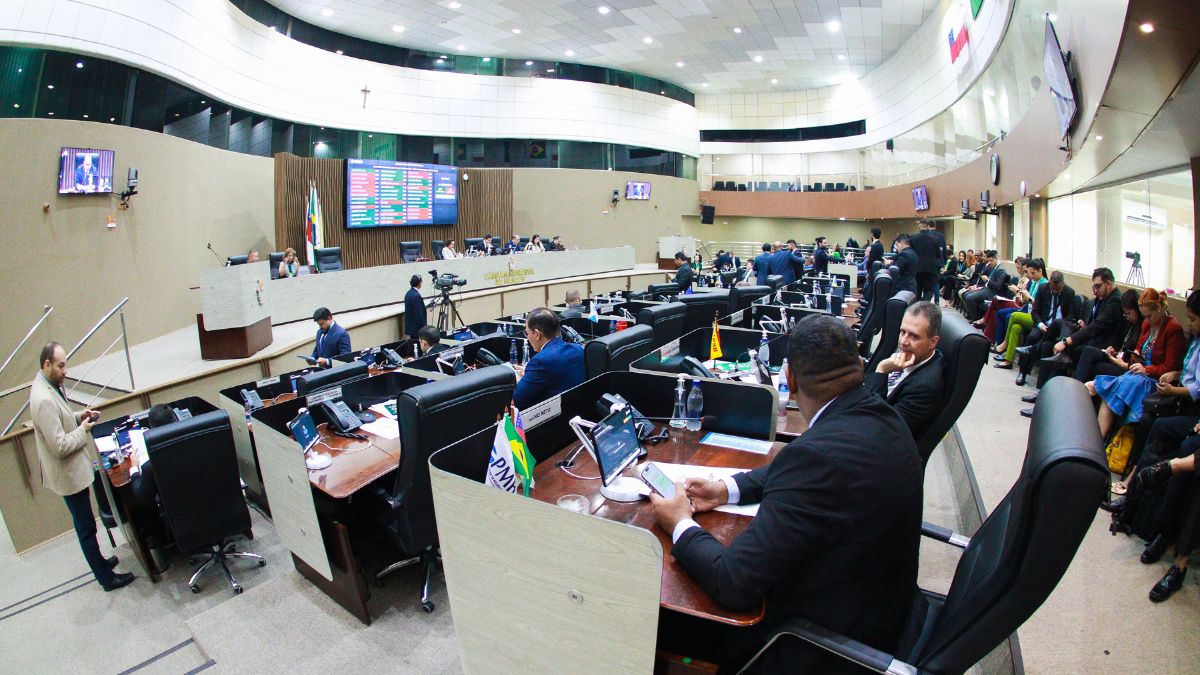 Projetos do Executivo Municipal são votados durante 59ª Sessão Ordinária da Câmara Municipal de Manaus