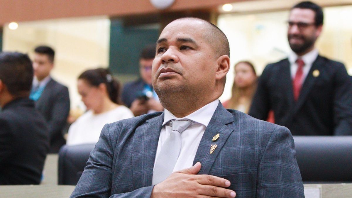 Sérgio Baré apresenta ações sociais, cultura e projetos de lei nos primeiros seis meses de mandato