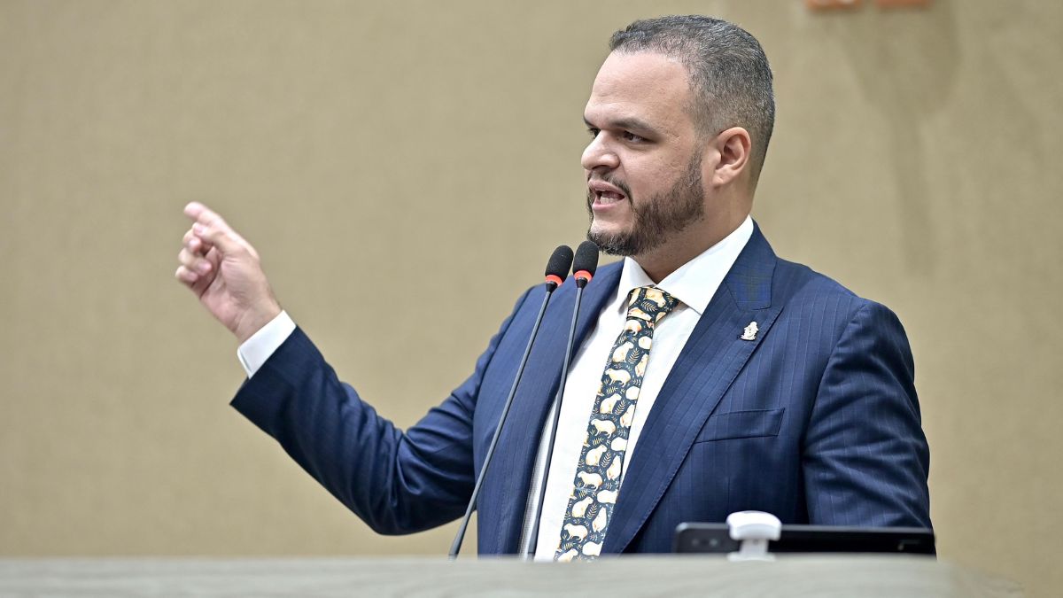 Aldenor Lima pede esclarecimentos ao Ibama sobre transferência de onças-pintadas do Amazonas para São Paulo