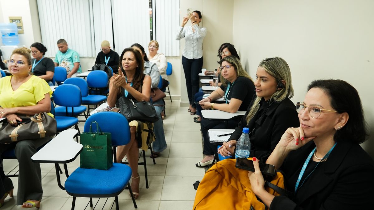 Câmara Municipal inicia curso de etiqueta profissional para servidores e parlamentares