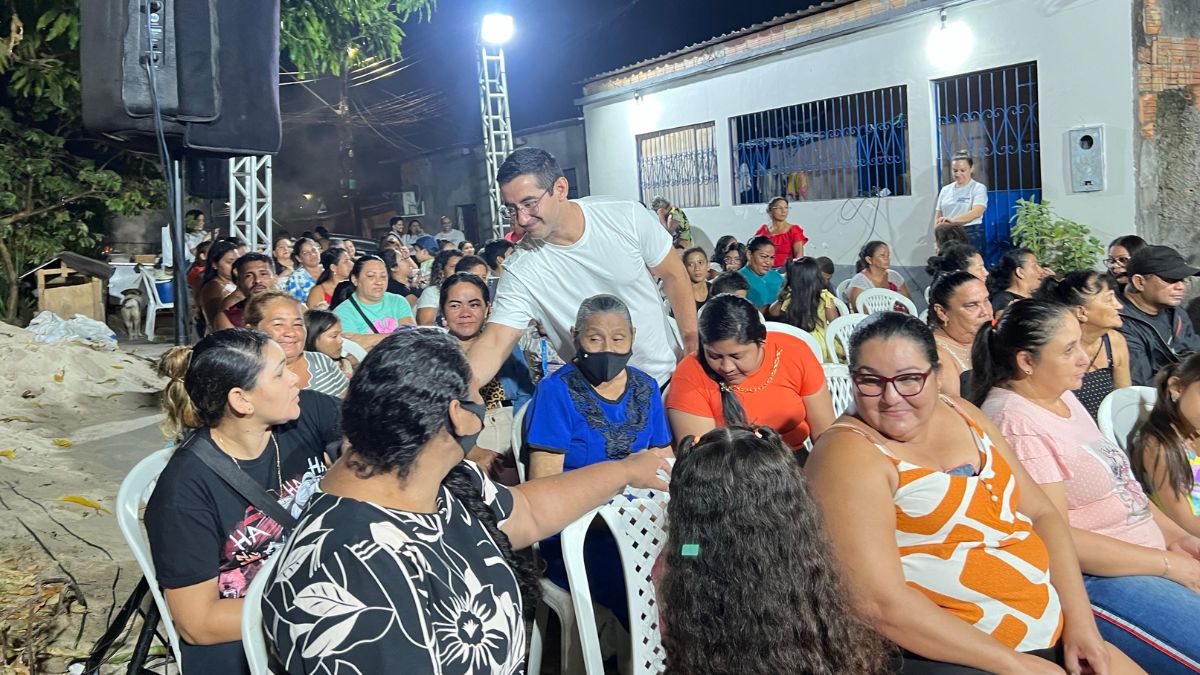 Saimon Bessa dialoga e reforça compromisso com moradores do bairro Gilberto Mestrinho