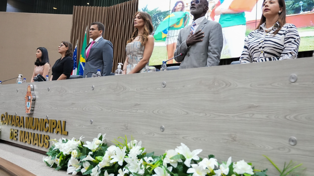 Câmara Municipal de Manaus concede Medalha de Ouro à procuradora-geral do Ministério Público do Trabalho