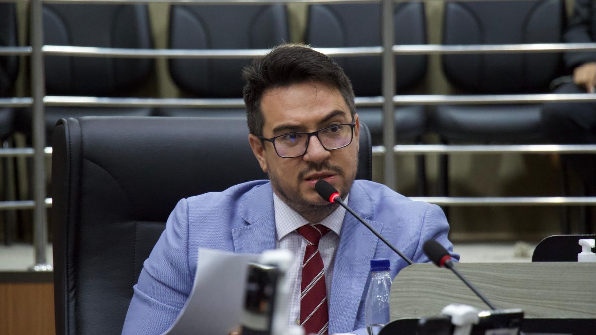 Rodrigo Guedes solicita esclarecimentos sobre execução de emendas parlamentares na CMM