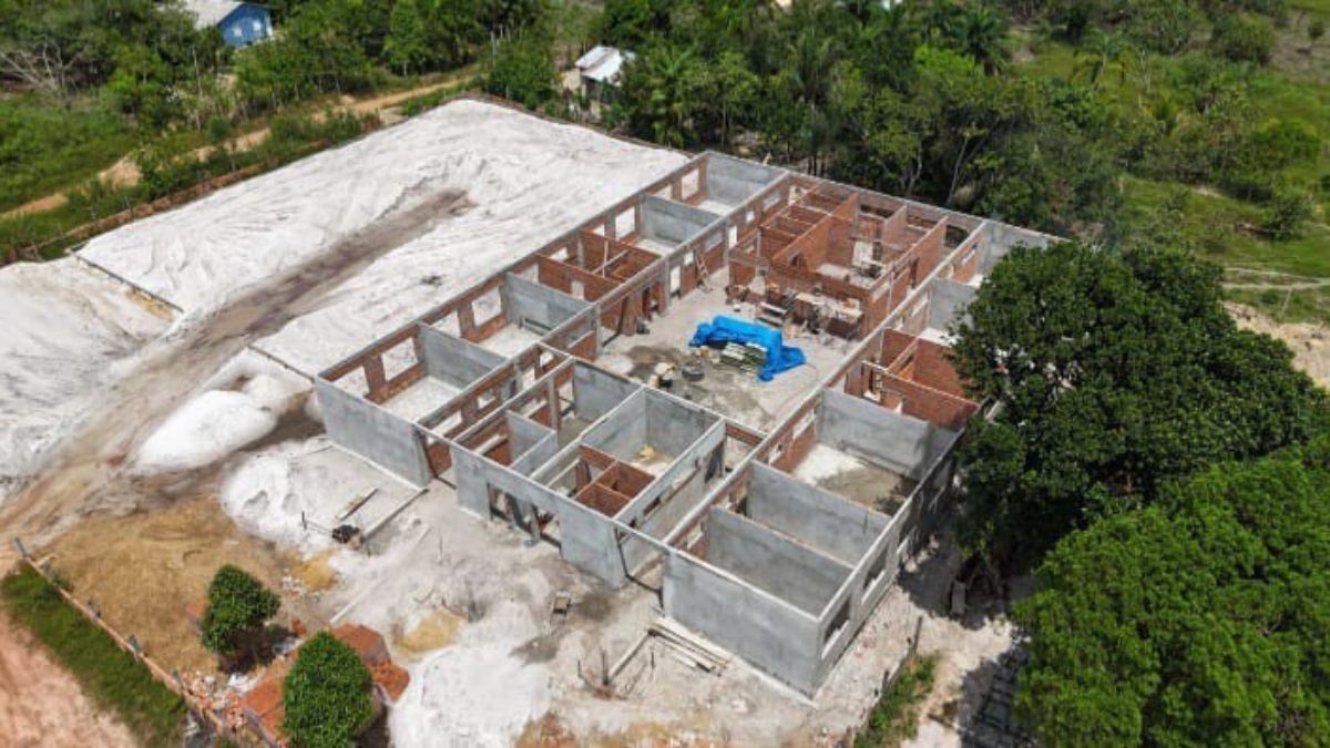 Após solicitação de Saimon Bessa, Prefeitura confirma reforma de escola na comunidade do Pau Rosa