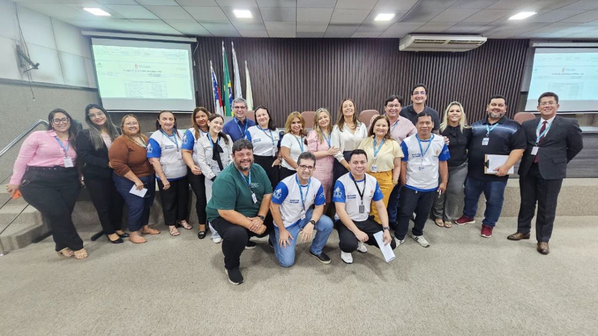 Diretores da CMM se reúnem para alinhar cumprimento dos protocolos das ISOs 9001 e 14001