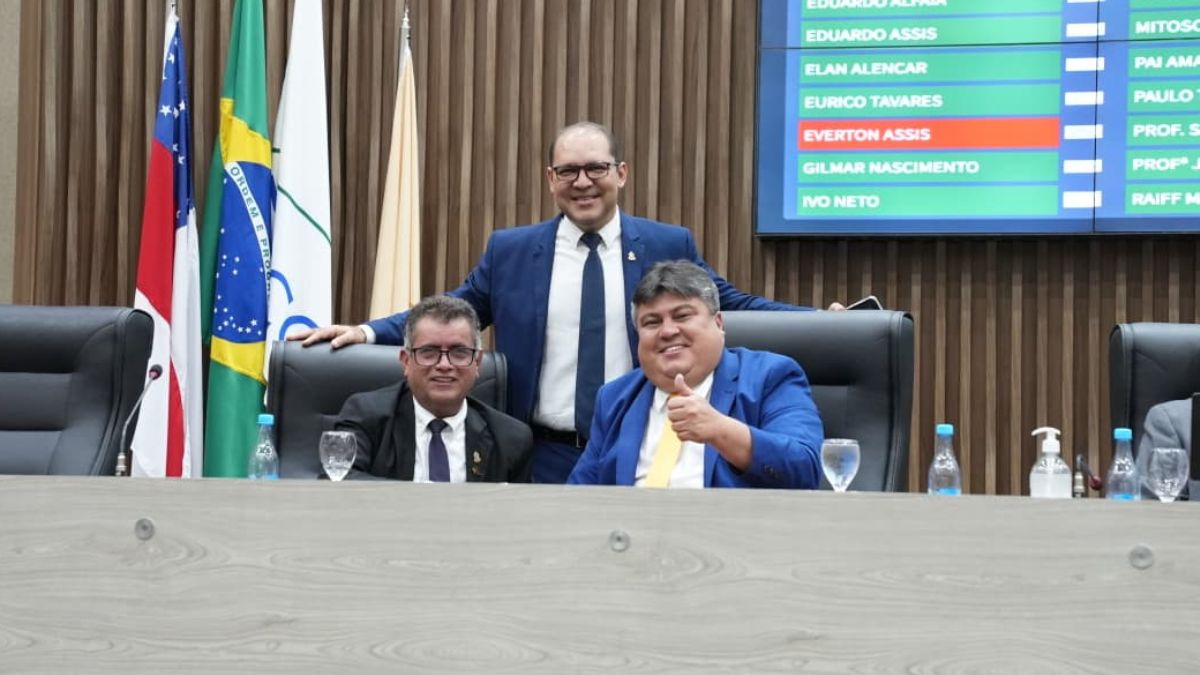 Projeto de Rosivaldo Cordovil assegura prioridade escolar para filhos de pais idosos ou com deficiência em Manaus