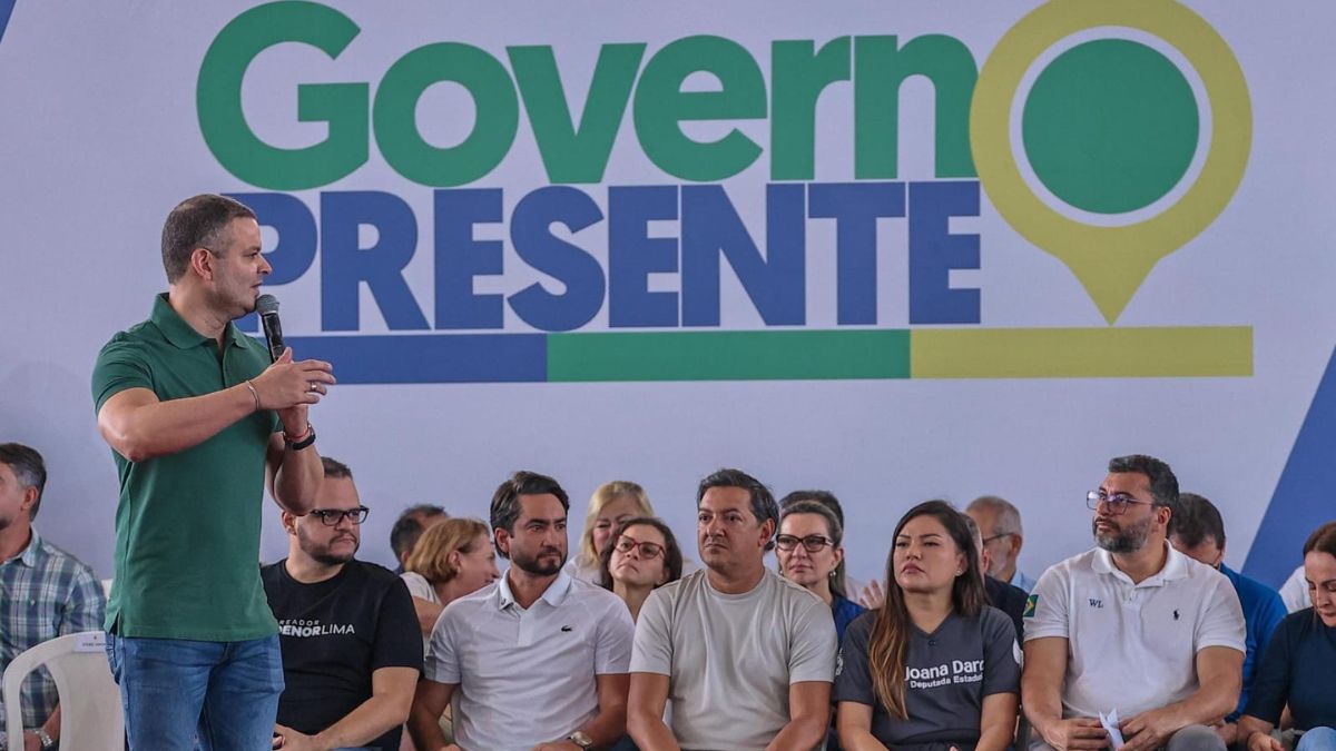 Rodrigo Sá participa da 21ª edição do Governo Presente na zona Oeste de Manaus