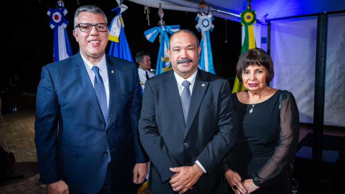 Vereador João Carlos representa a Câmara Municipal de Manaus em celebração da independência da América Central em Brasília