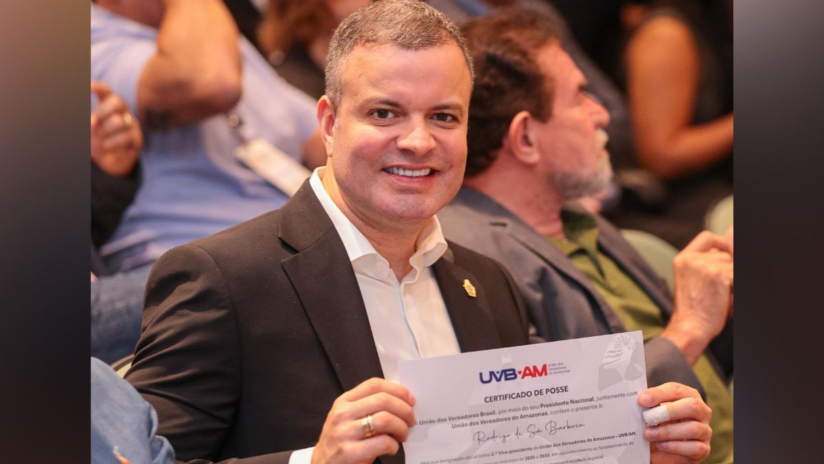Vereador Rodrigo Sá é empossado 2º vice-presidente da União dos Vereadores do Brasil no AM