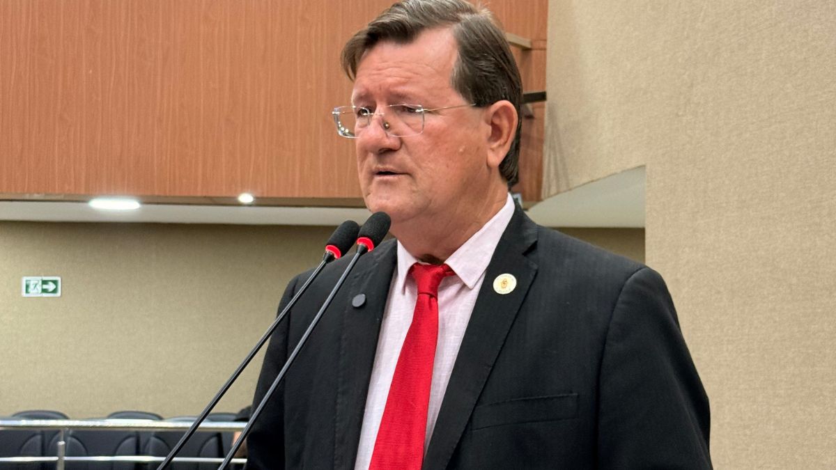 Zé Ricardo propõe fiação subterrânea para modernizar e valorizar o Centro Histórico de Manaus