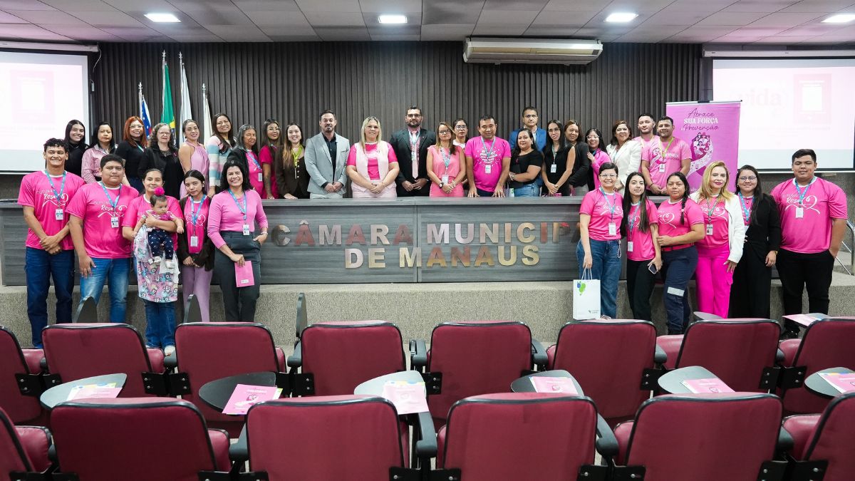 Outubro Rosa: CMM realiza palestra sobre prevenção do câncer de mama e colo do útero