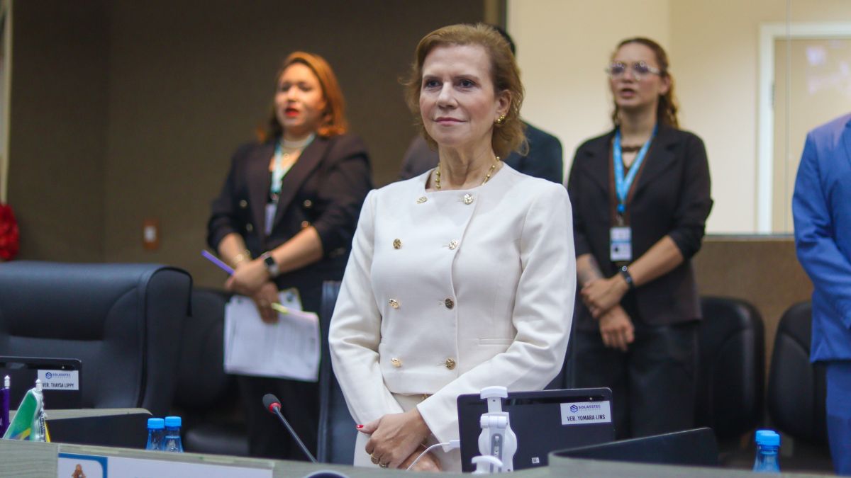 PL de Yomara Lins reforça importância dos exames de rotina durante o Outubro Rosa