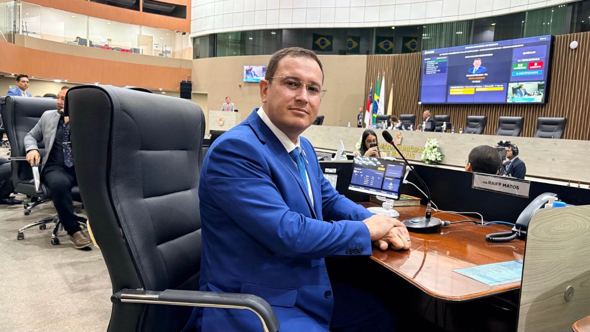 Raiff Matos cobra manutenção em espaços públicos de Manaus