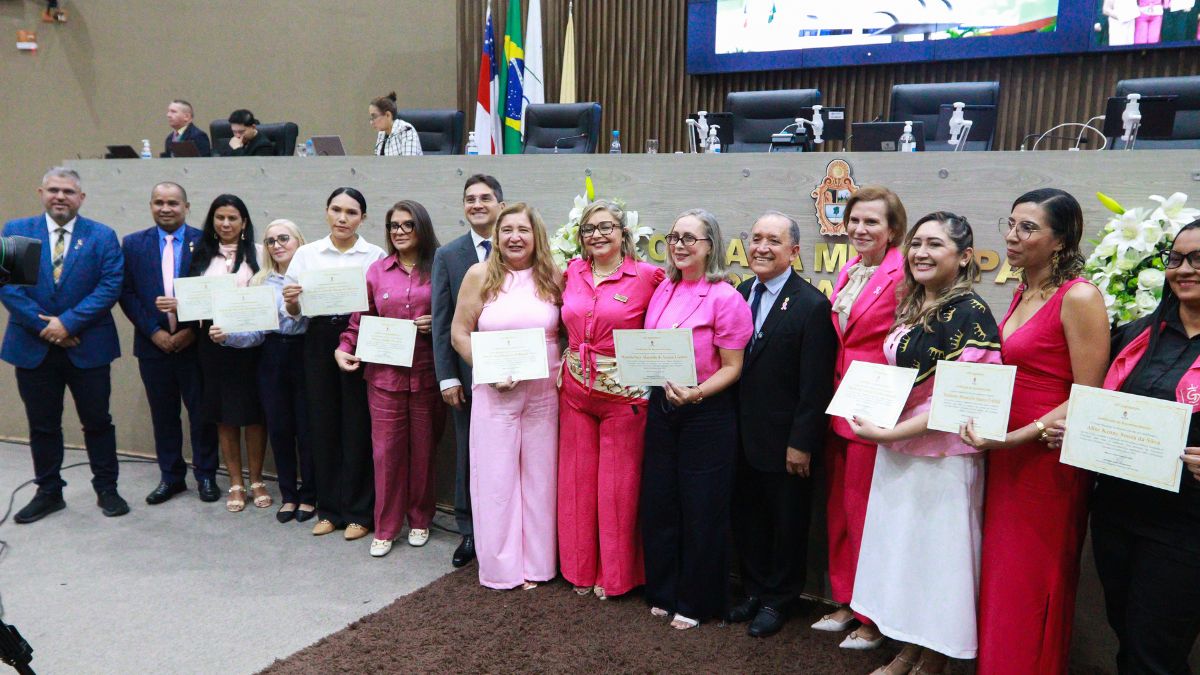 Tribuna Popular da CMM homenageia mulheres que venceram o câncer