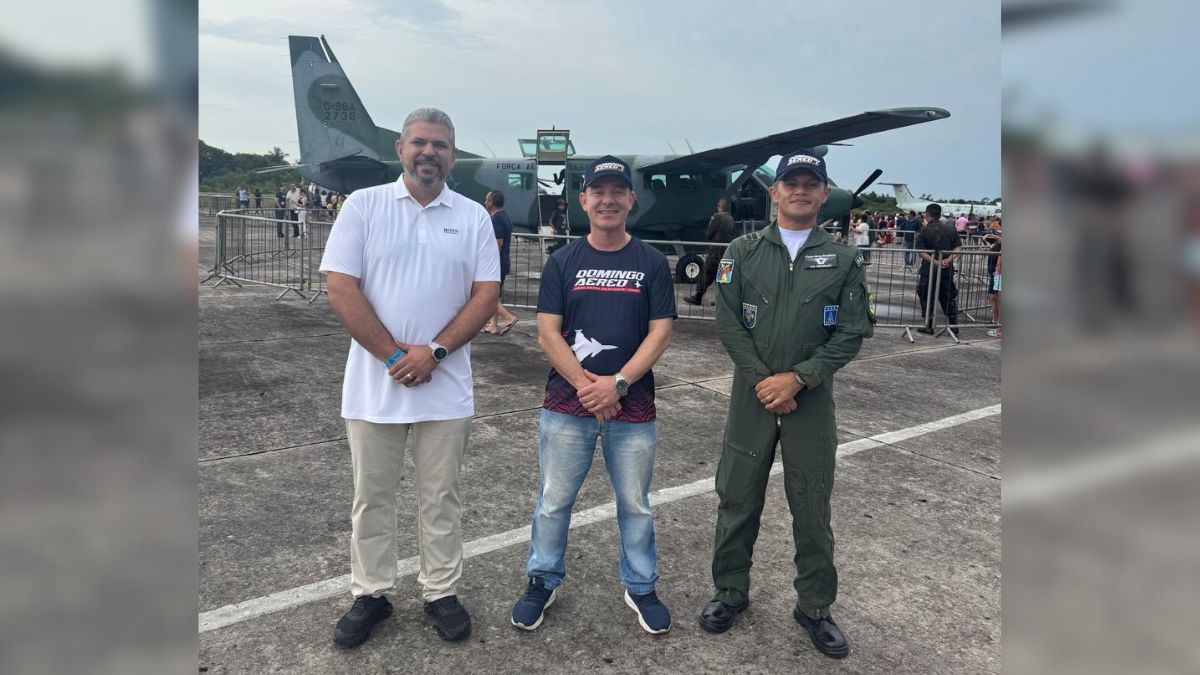 Elan Alencar participa do ‘Domingo Aéreo’ na Base Aérea de Manaus