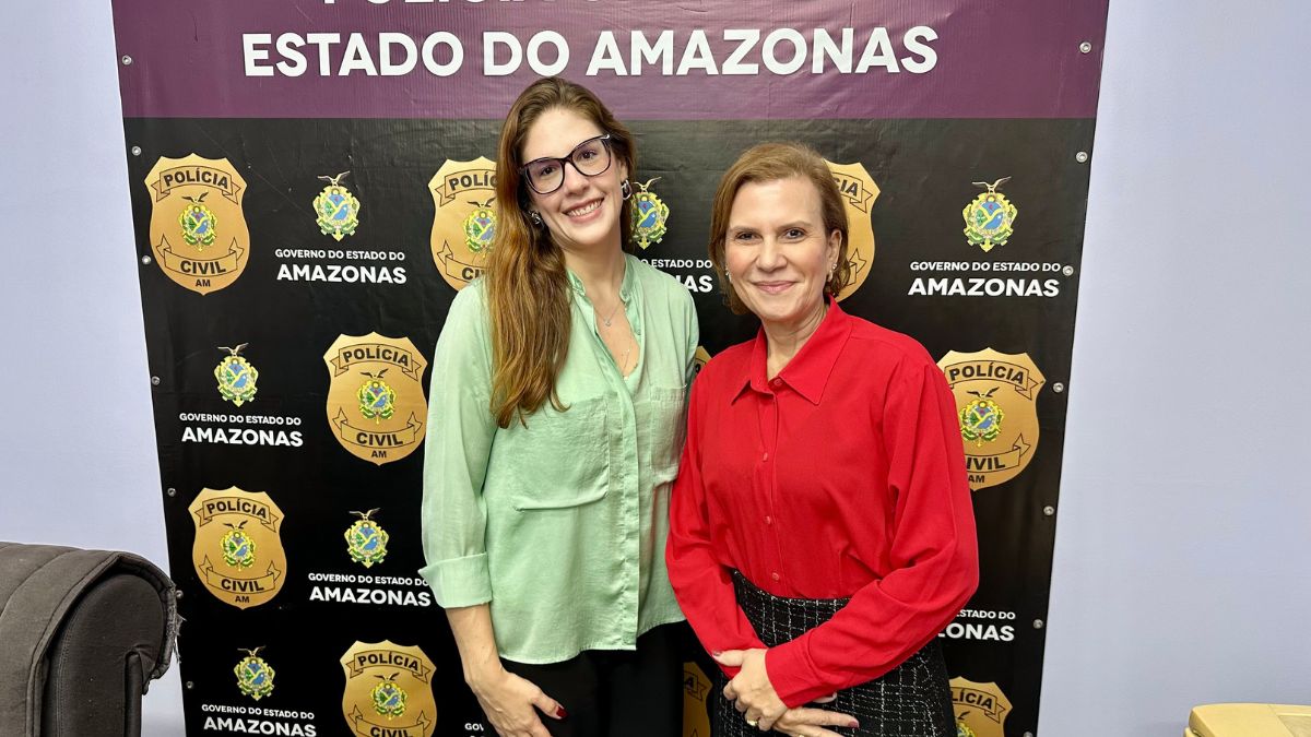 Yomara Lins visita Delegacia da Mulher e reforça compromisso com políticas de proteção