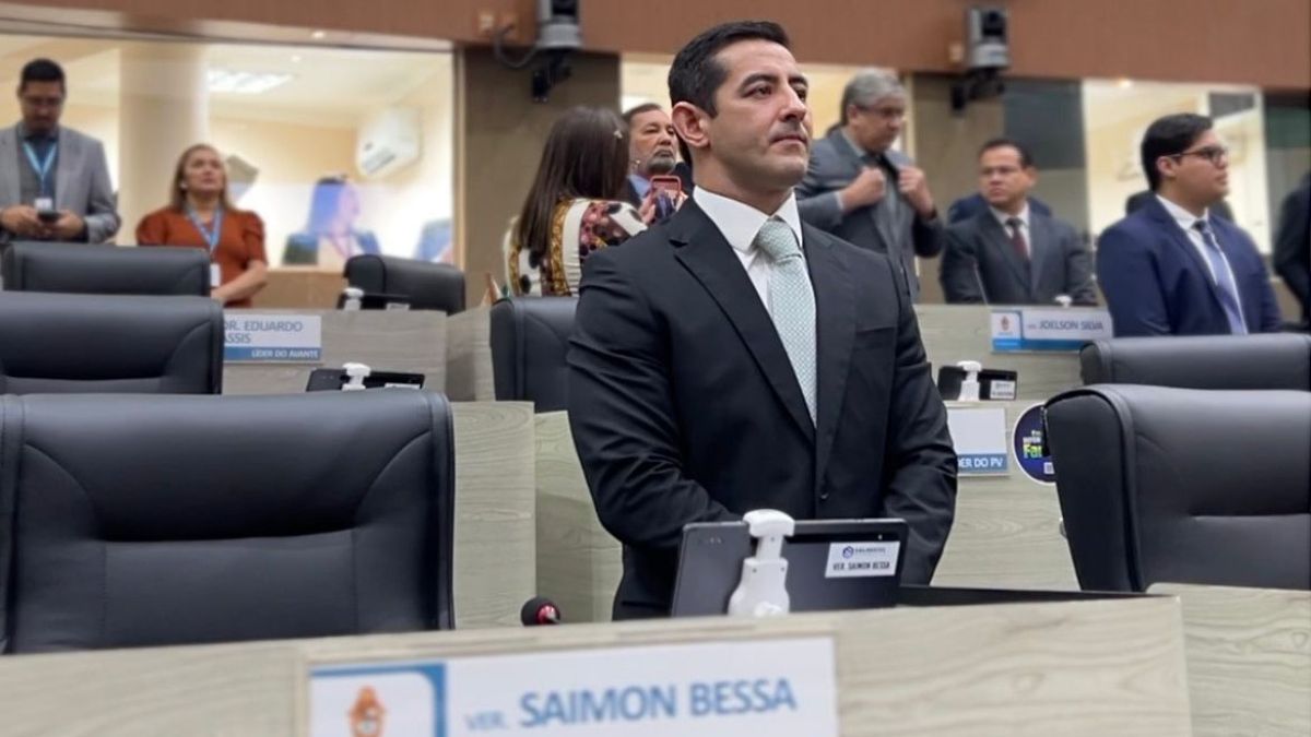 Saimon Bessa cobra explicações da Águas de Manaus sobre cobrança de taxa de esgoto