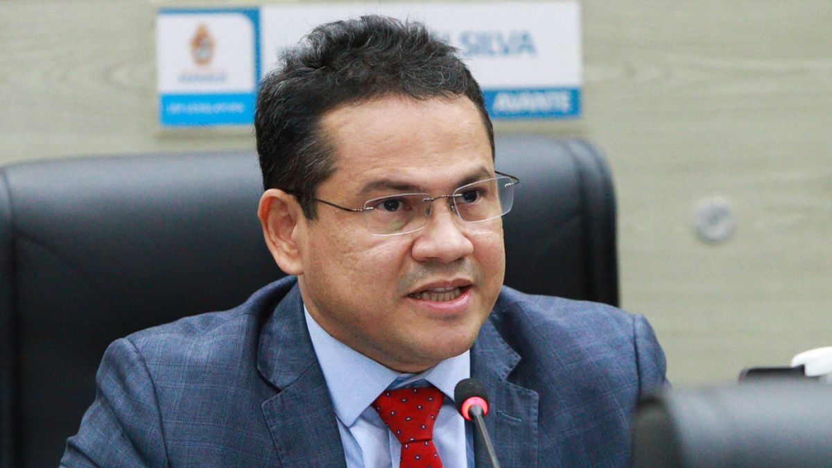 Eduardo Alfaia reforça defesa da família e subscreve moção de repúdio na Câmara de Manaus