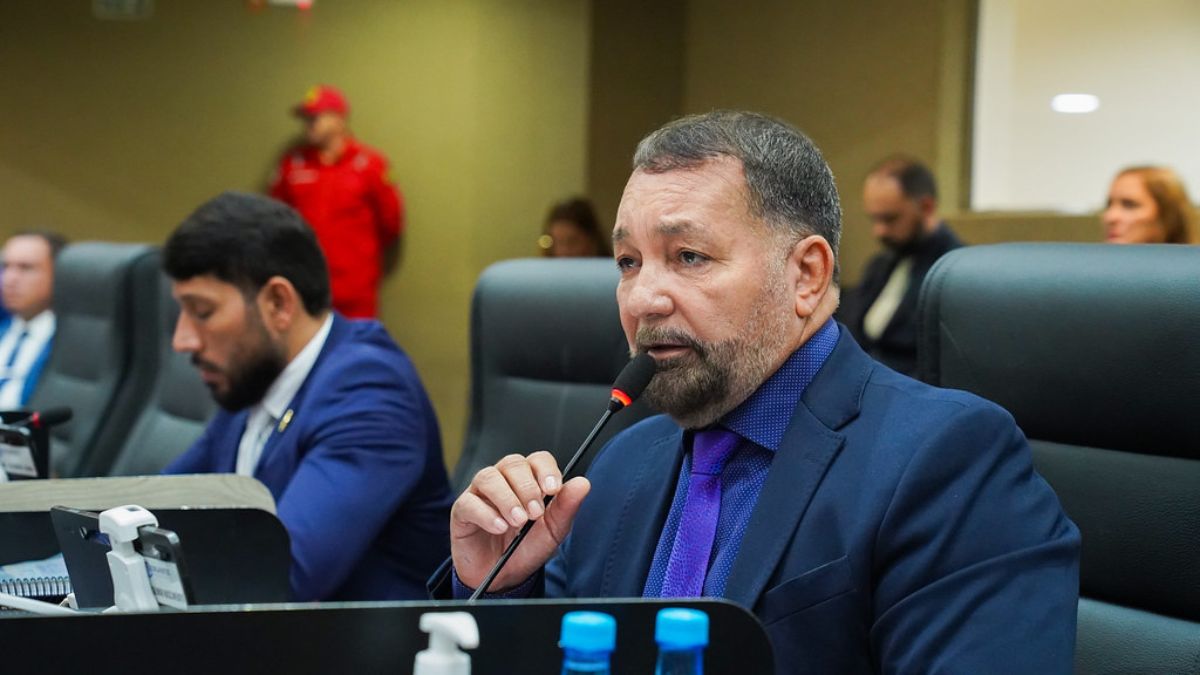 CMM analisa indicação de Gilmar Nascimento para ampliar cadastro de reserva em concurso da Semed