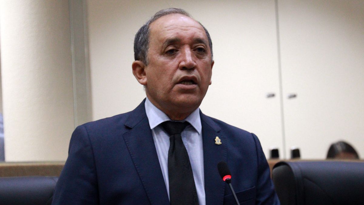 Professor Samuel destaca Semana de Combate ao Feminicídio durante pronunciamento na CMM