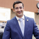 Saimon Bessa alerta população sobre direitos do consumidor e destaca projetos em defesa dos manauaras