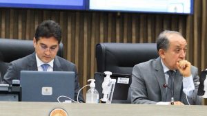 A Casa também analisou propostas sobre educação especial e proteção animal - Foto: Cleuton Silva e Eder França/Dicom
