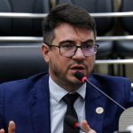 Rodrigo Guedes pede que prefeito Renato Júnior cumpra promessa de reforma da Feira do Santo Antônio