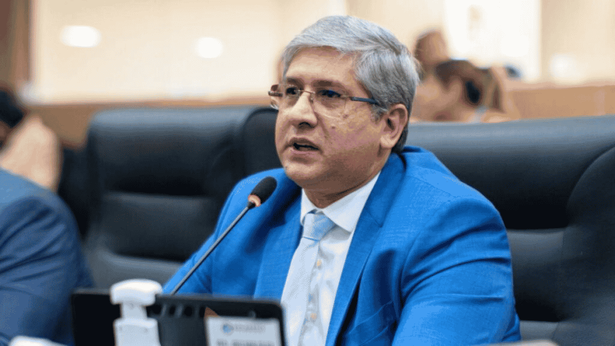 Projeto do vereador Joelson Silva amplia divulgação de canais de denúncia contra violência à mulher em Manaus