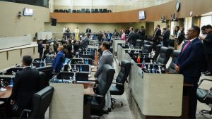 CMM retomou as atividades legislativas após o recesso parlamentar - Foto: Cleuton Silva e Eder França/Dicom