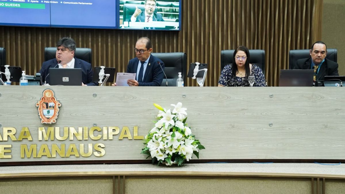 Projeto que prevê câmeras em veículos de transporte escolar avança na Câmara Municipal de Manaus
