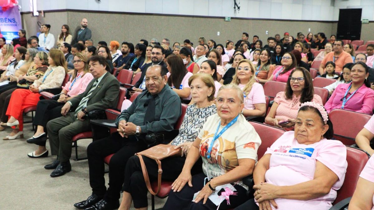 A programação também abriu espaço para a campanha Outubro Rosa